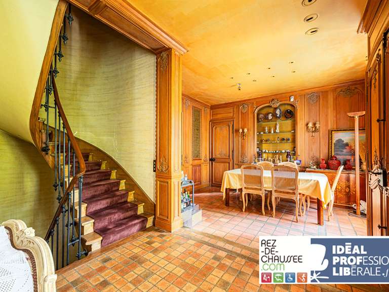 House Bois-Colombes - 5 bedrooms - 193m²