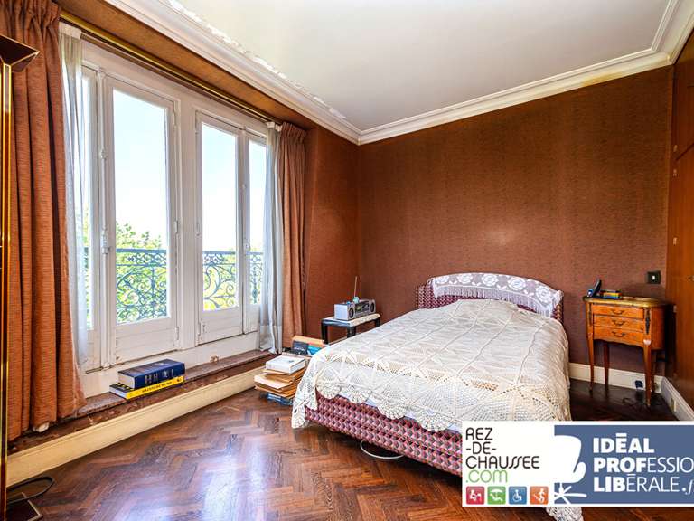House Bois-Colombes - 5 bedrooms - 193m²
