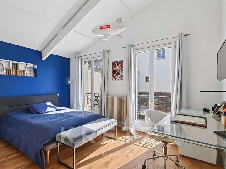 House Bois-Colombes - 5 bedrooms - 280m²