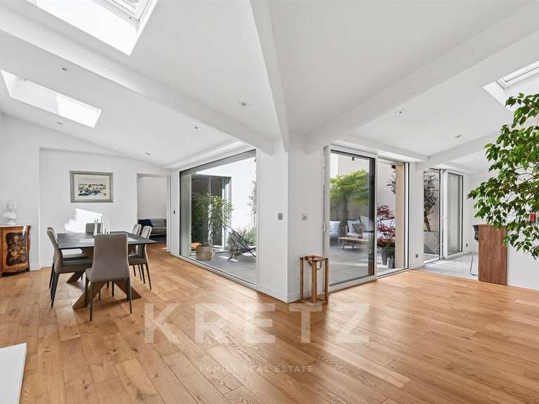 House Bois-Colombes - 5 bedrooms - 280m²