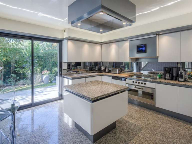 Maison Bois-Guillaume - 3 chambres - 240m²