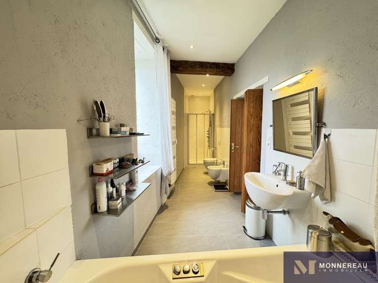 House Boisné-La Tude - 11 bedrooms - 840m²