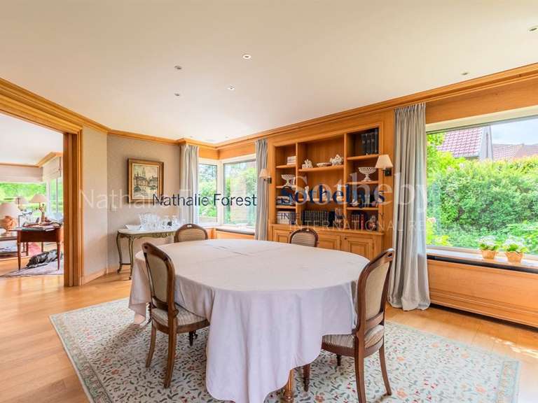 House Bondues - 5 bedrooms - 376m²