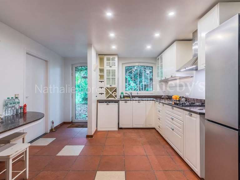 House Bondues - 9 bedrooms - 776m²