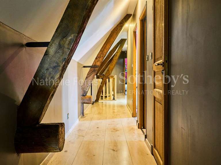 Maison Bondues - 464m²