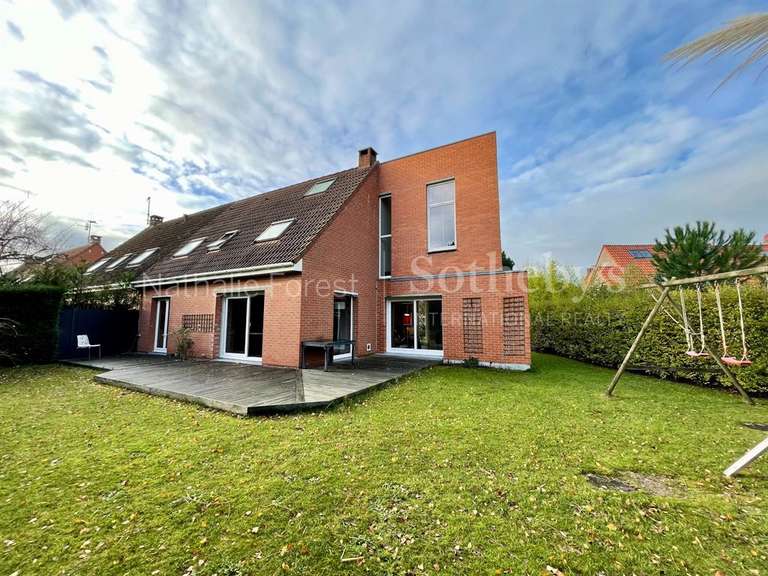 House Bondues - 4 bedrooms - 118m²