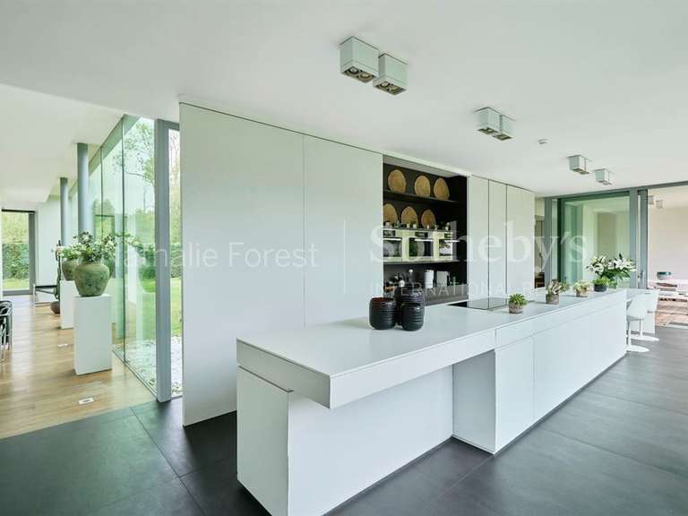 House Bondues - 5 bedrooms - 450m²