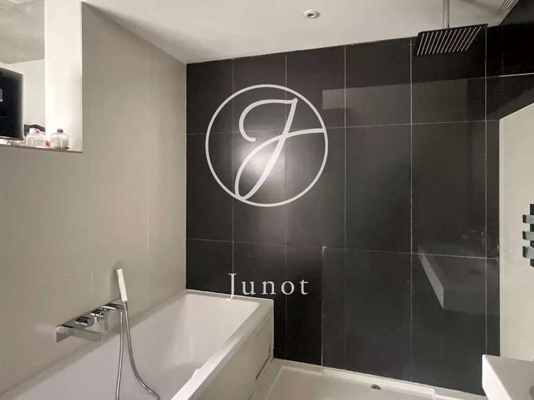 Maison Bondues - 6 chambres - 204m²