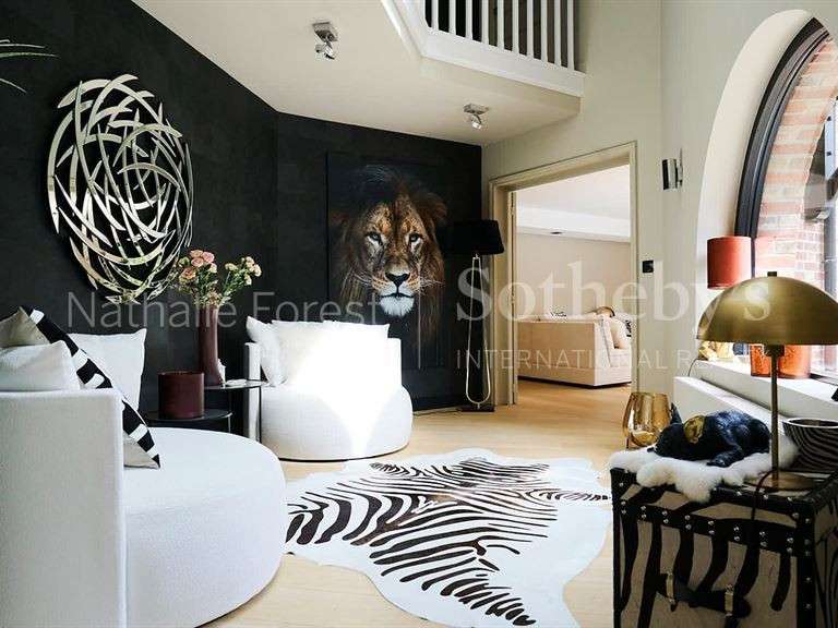 Maison Bondues - 5 chambres - 315m²