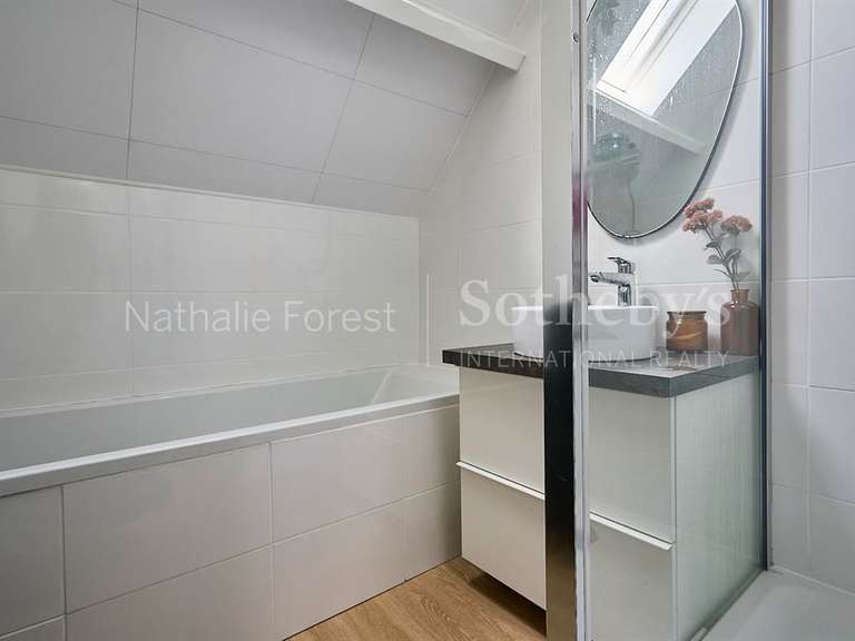 Maison Bondues - 4 chambres - 193m²