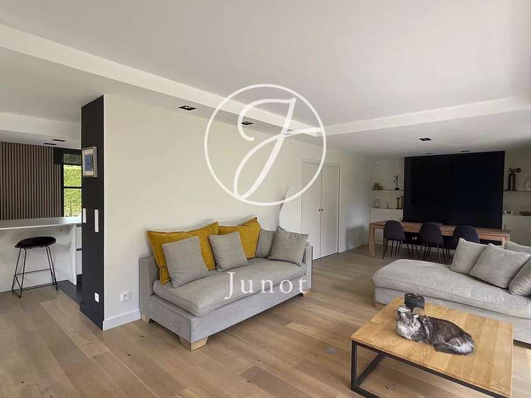 Maison Bondues - 4 chambres - 193m²