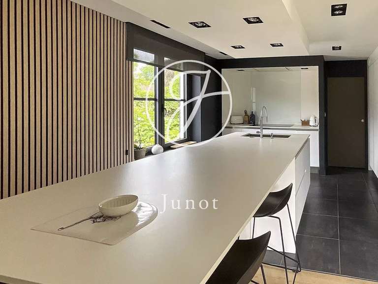 Maison Bondues - 4 chambres - 193m²