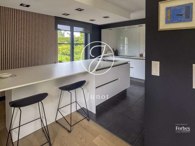 Maison Bondues - 4 chambres - 193m²