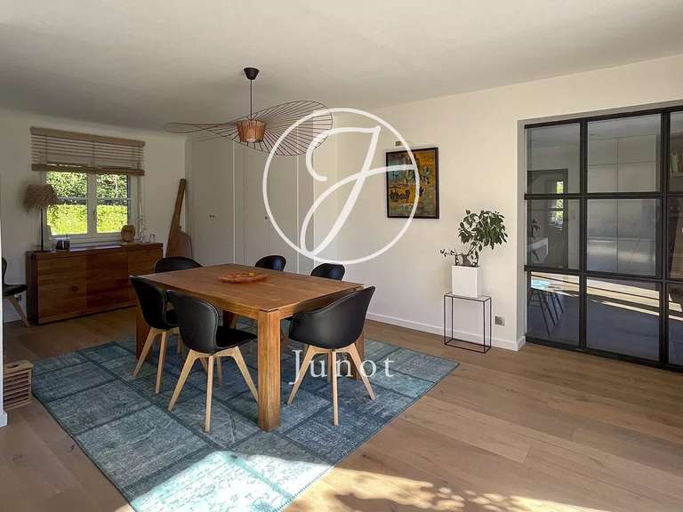 Maison Bondues - 5 chambres - 312m²