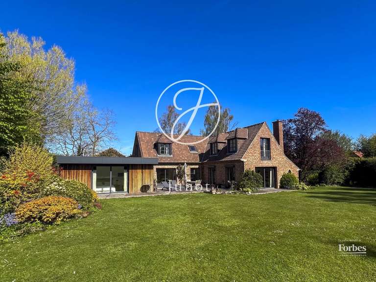 Maison Bondues - 5 chambres - 312m²