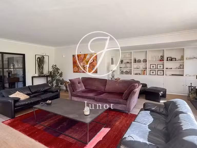 Maison Bondues - 5 chambres - 312m²