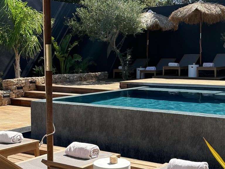 Hôtel particulier Bonifacio - 14 chambres - 345m²