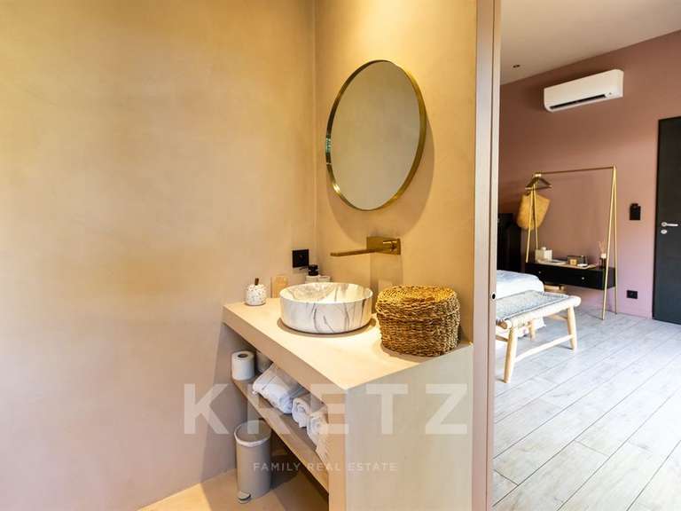 Hôtel particulier Bonifacio - 14 chambres - 345m²