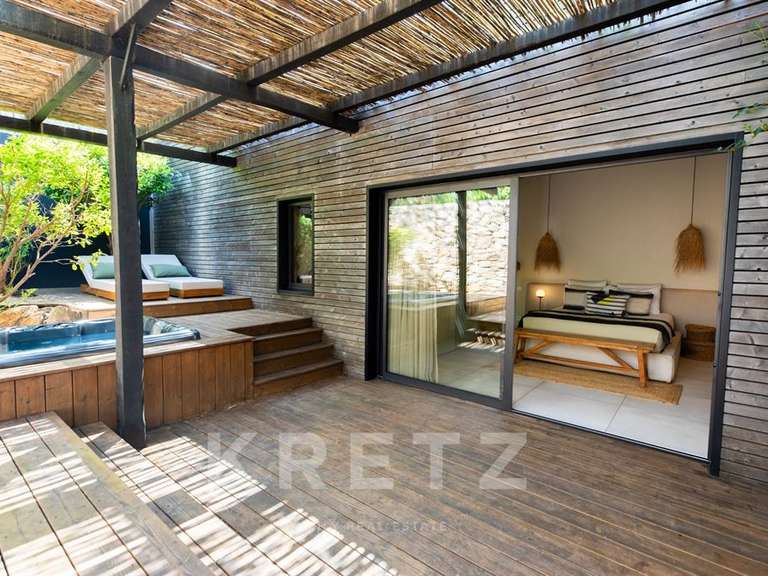 Hôtel particulier Bonifacio - 14 chambres - 345m²