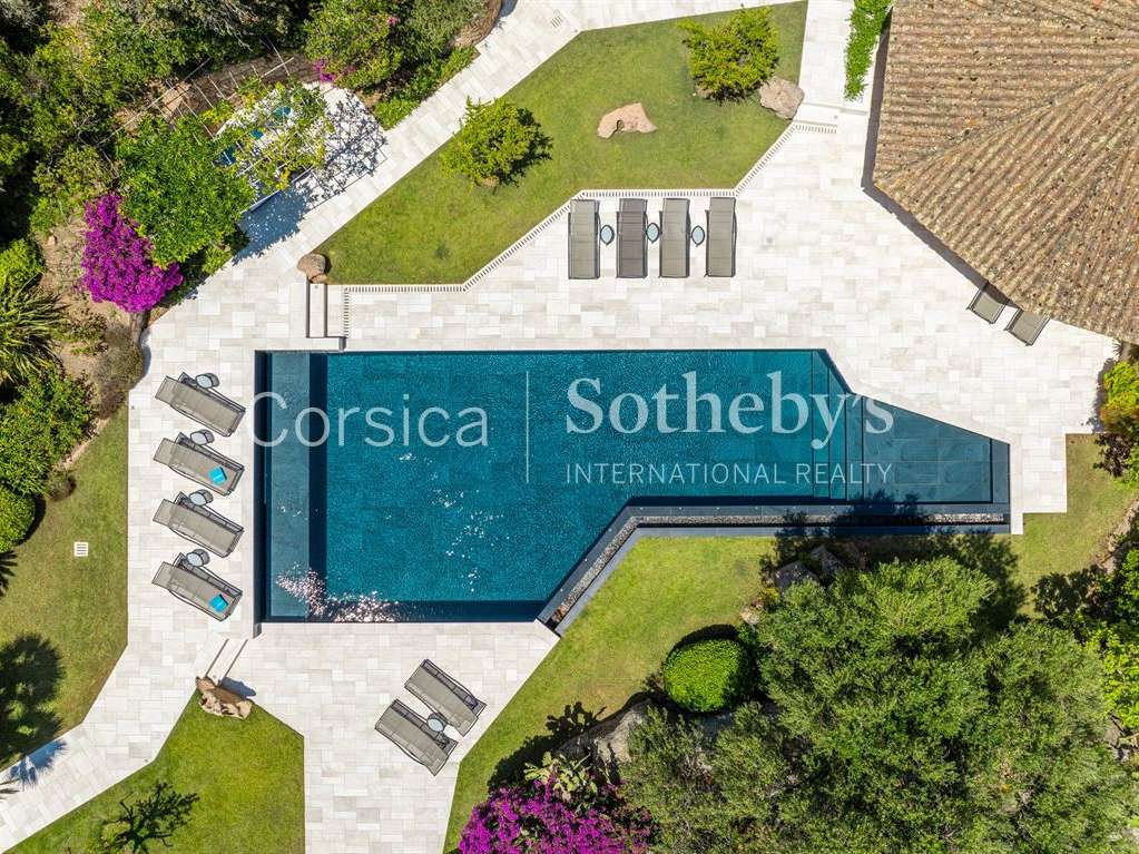 House Bonifacio