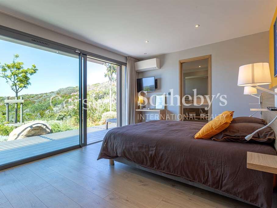 House Bonifacio