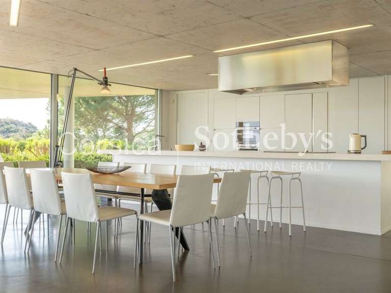 Maison Bonifacio - 8 chambres - 450m²