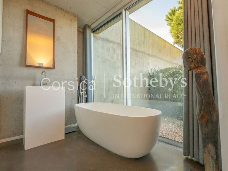 Maison Bonifacio - 8 chambres - 450m²
