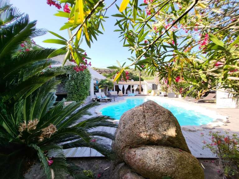 Maison Bonifacio - 10 chambres - 680m²