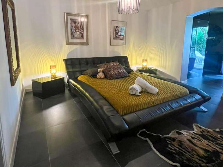 Maison Bonifacio - 10 chambres - 680m²