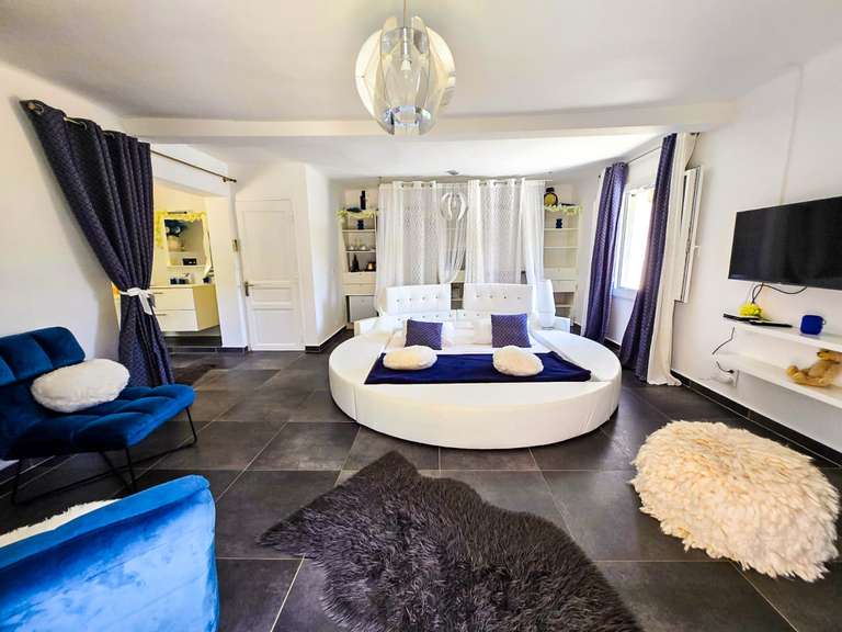 Maison Bonifacio - 10 chambres - 680m²