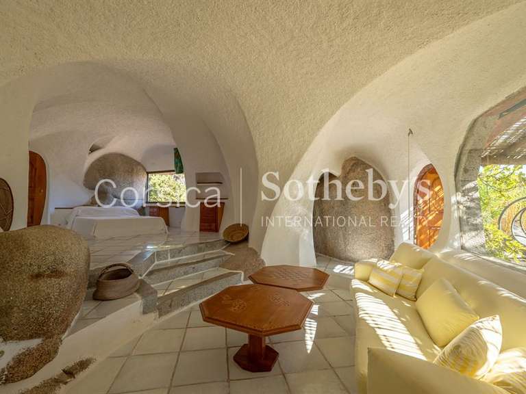 Maison Bonifacio - 8 chambres - 600m²