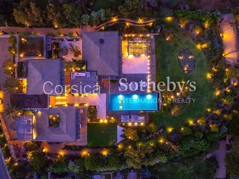 Maison Bonifacio - 7 chambres - 750m²