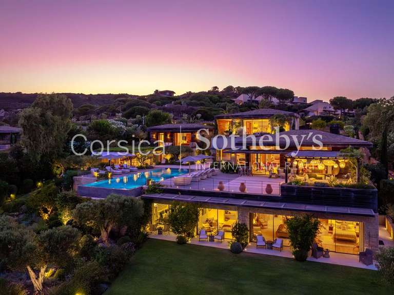 Maison Bonifacio - 7 chambres - 750m²