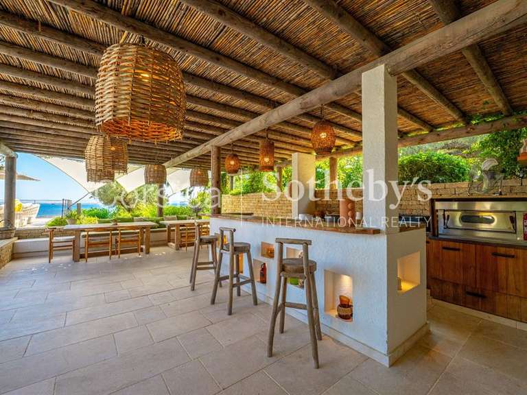 Maison Bonifacio - 7 chambres - 750m²