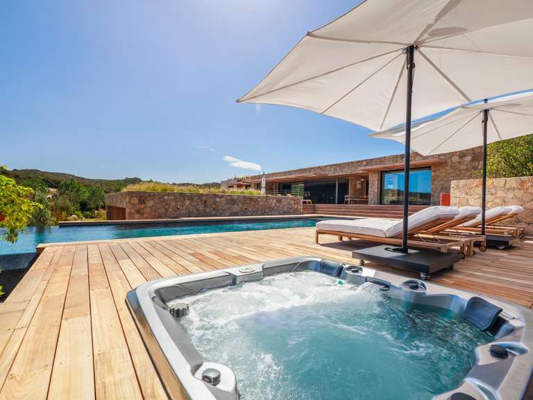 Maison Bonifacio - 6 chambres - 450m²