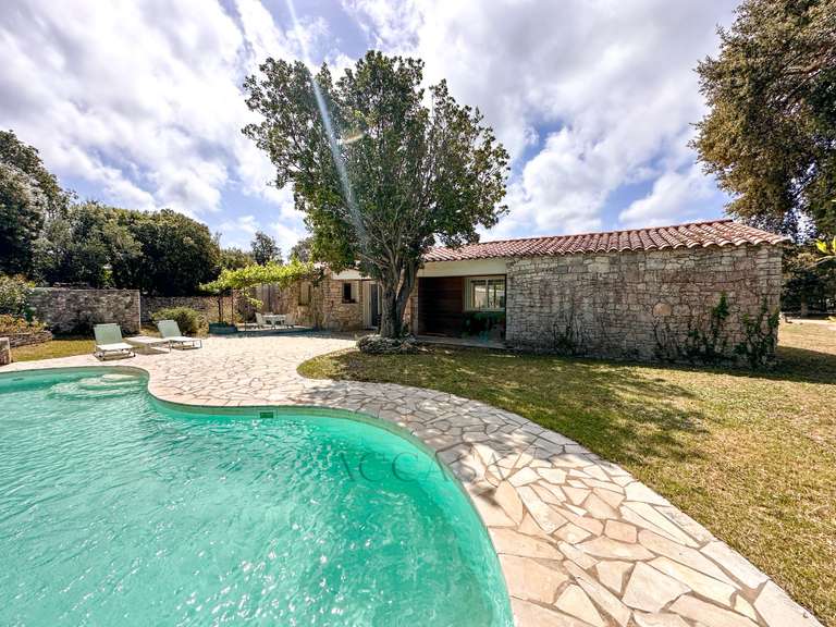 Maison Bonifacio - 5 chambres - 214m²