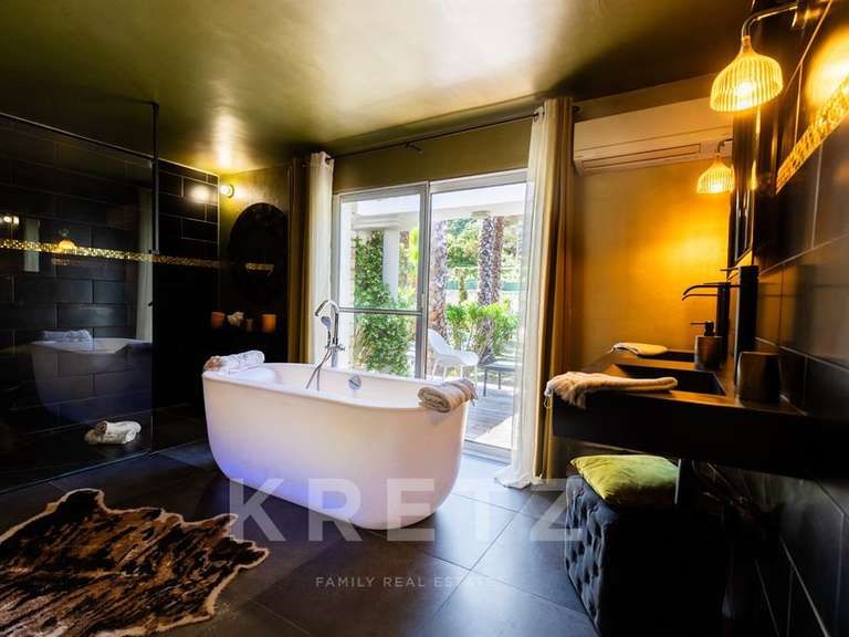 Maison Bonifacio - 10 chambres - 674m²