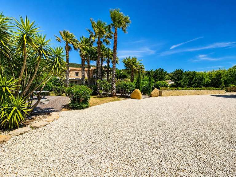 Maison Bonifacio - 8 chambres - 674m²