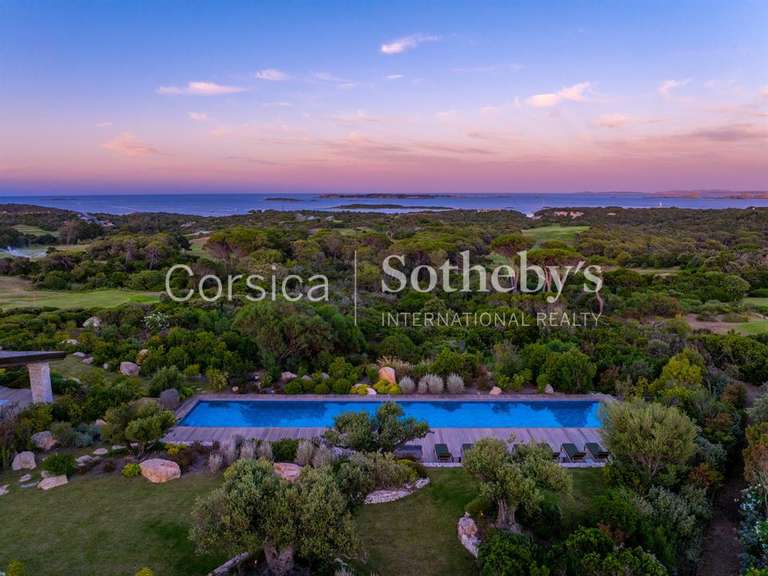 Maison Bonifacio - 6 chambres - 520m²