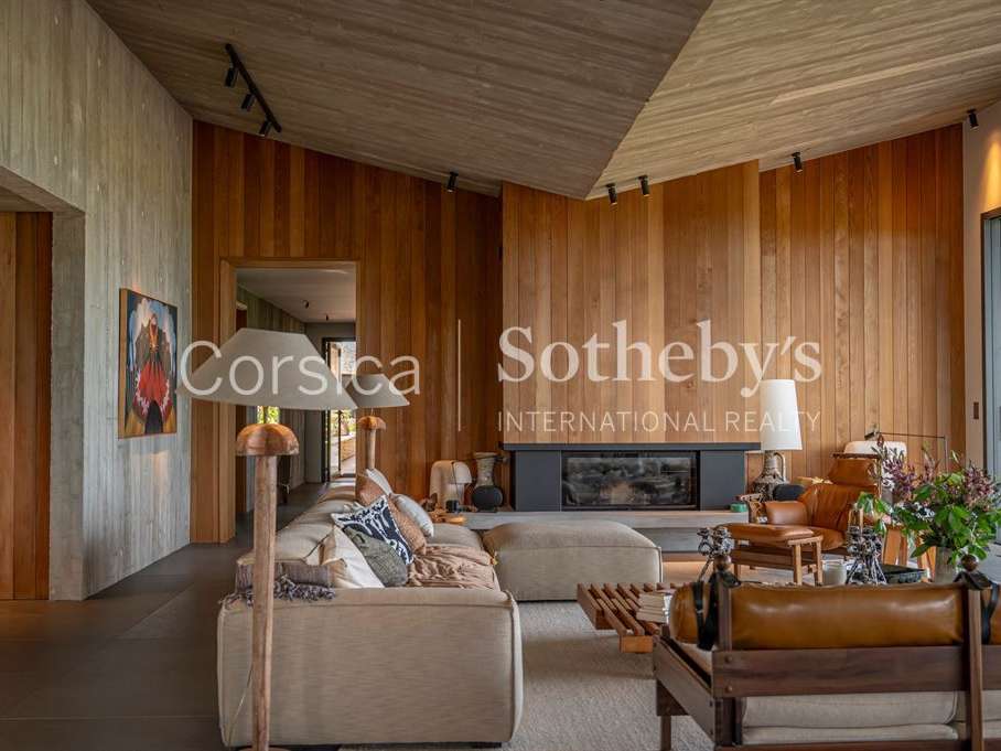 House Bonifacio