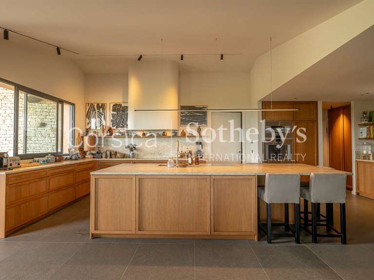 Maison Bonifacio - 6 chambres - 520m²