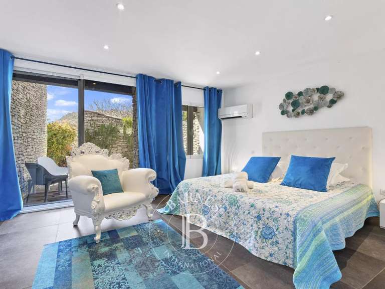 Villa Bonifacio - 497m²