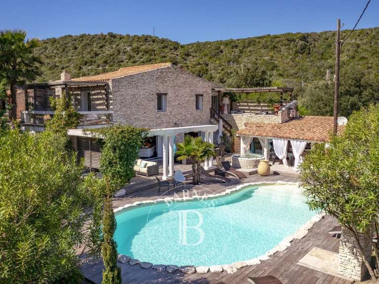 Villa Bonifacio - 497m²