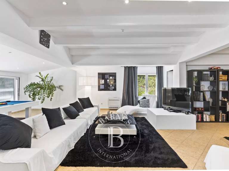 Villa Bonifacio - 497m²