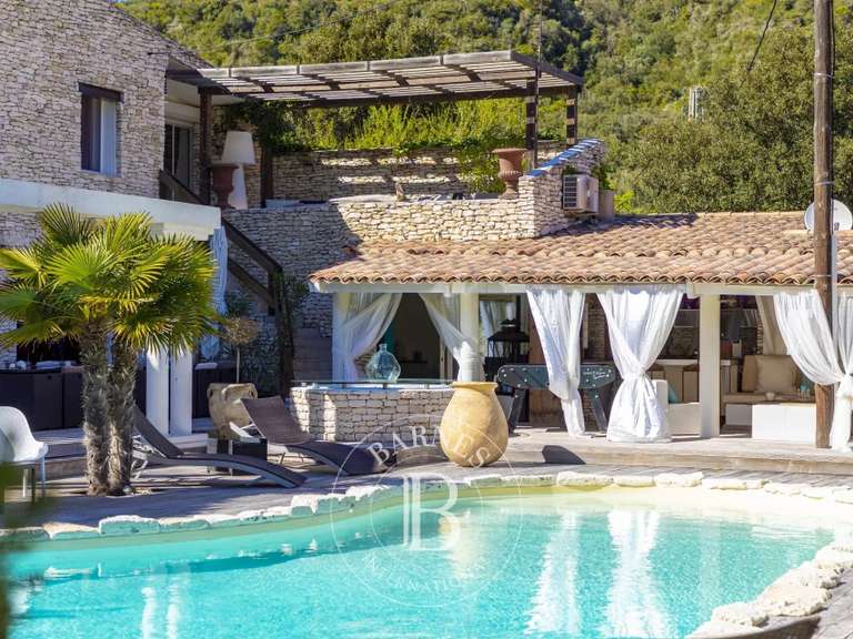 Villa Bonifacio - 497m²