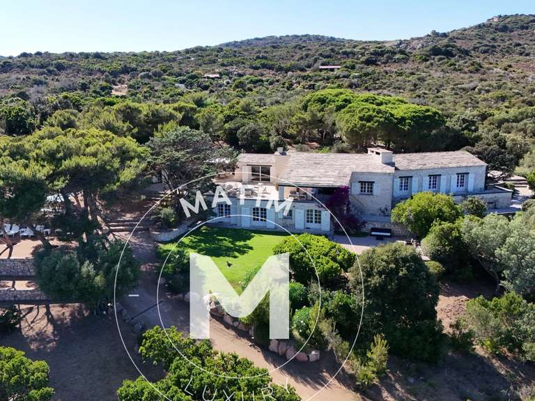 Villa avec Vue sur mer Bonifacio - 5 chambres - 30000m²