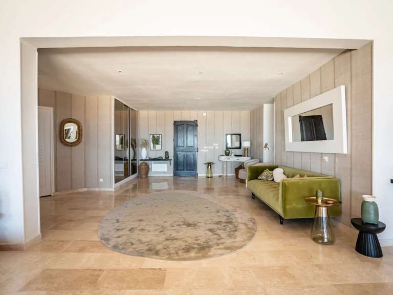 Villa Bonifacio - 6 bedrooms - 29708m²