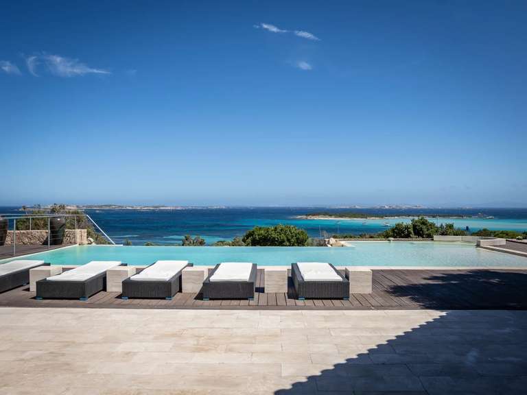 Villa Bonifacio - 6 bedrooms - 29708m²