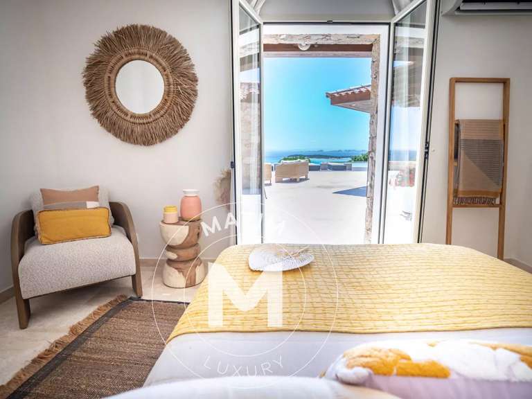 Villa Bonifacio - 6 chambres - 29708m²