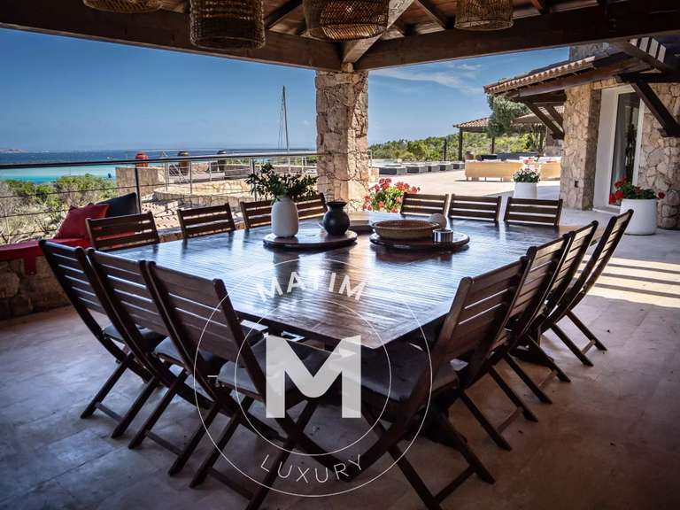 Villa Bonifacio - 6 chambres - 29708m²